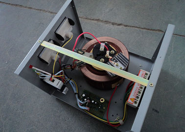 Yüksek Güçlü Sanayi 2 KVA SVC Otomatik Voltaj Regülatörü AVR 110V / 220V